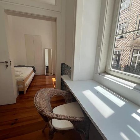 Pensao Neves Bed & Breakfast Lisbon Exterior photo