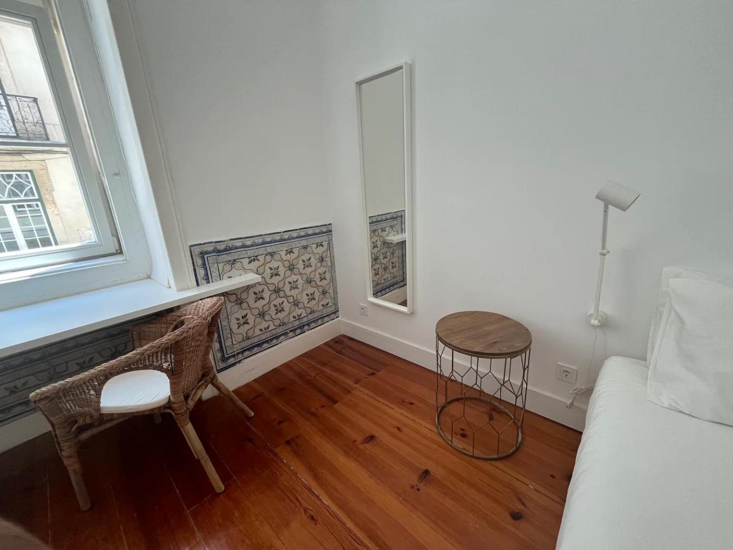 Pensao Neves Bed & Breakfast Lisbon Exterior photo